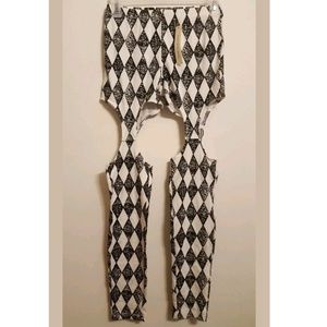 New Mustard Seed Garter Legging Diamond Medium